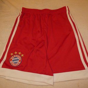 Bayern Munich Shorts (Home) Official Red